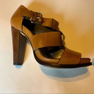 Theory Strappy Buckle Sandal Heels GUC Sz 37 / 7